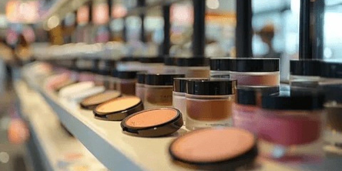 Global Functional Cosmetics Market Size & Share Analysis
