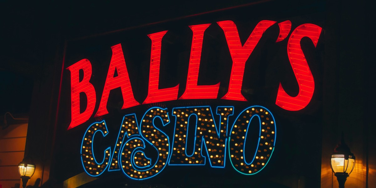 A biztonság és védelem szerepe az online kaszinók világában: Milyen intézkedéseket tegyünk?