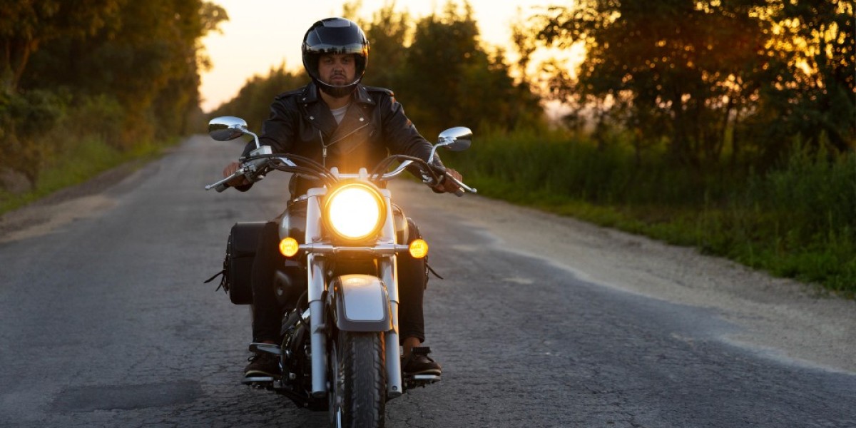 High-Brightness Moto Light for Safer Night Riding