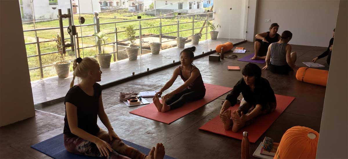 100-Hour Yoga Teacher Training in Rishikesh, India