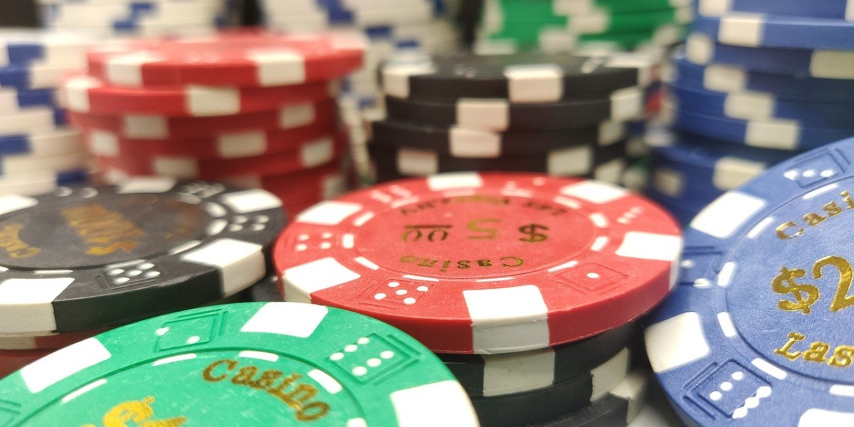 Impactul reglementărilor internaționale asupra cazinourilor online: Provocări și oportunități în contextul pieței global