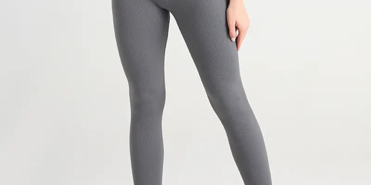 What Features Prevent Athletic Pants from Sliding Down?