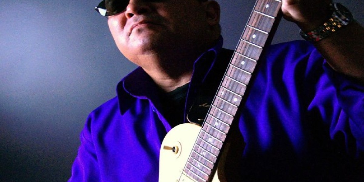 Chris Connolly Delivers an Unforgettable Live Music Experience at canterbury league club