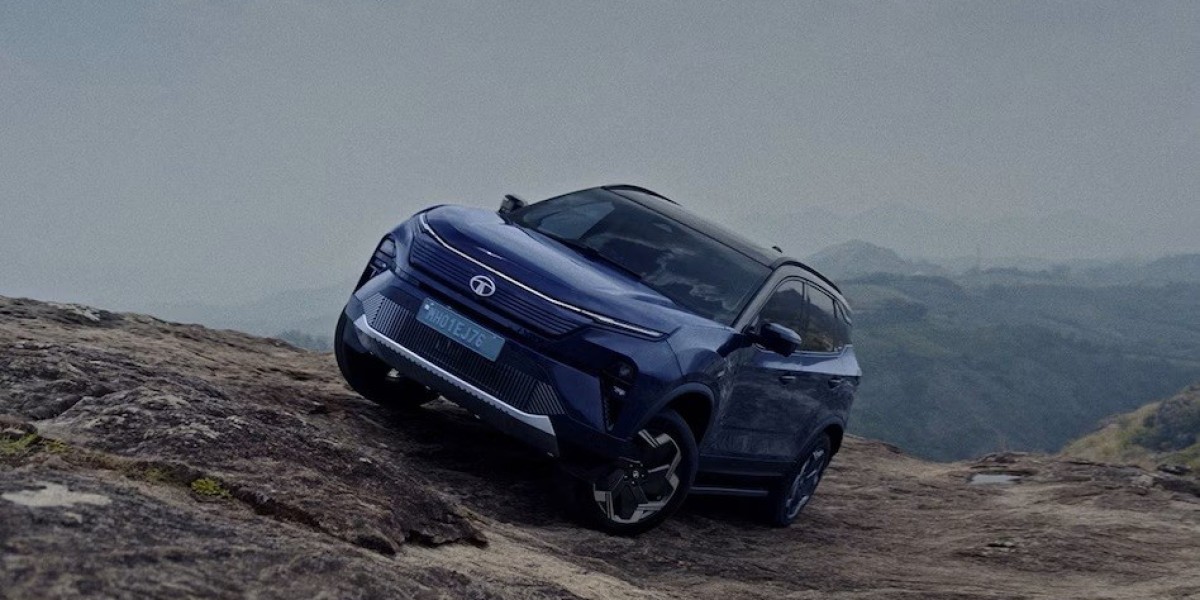 Car EMI Calculator India – Calculate Your Monthly Car Loan EMI Instantly