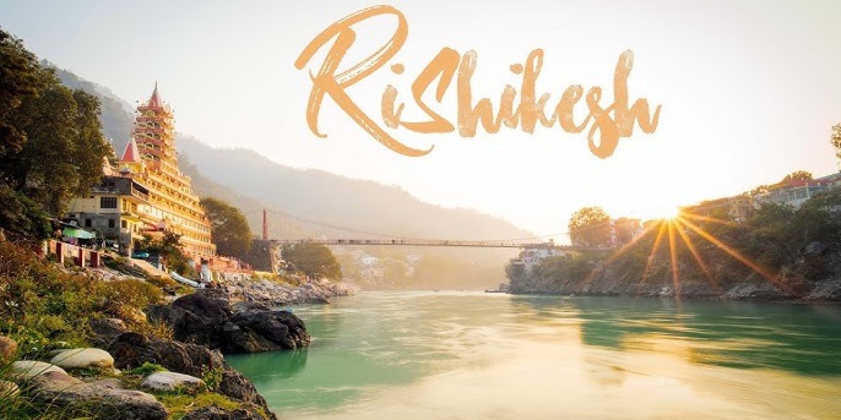 India Travel Guide for Yoga Teacher Training: What to Pack & How to Prepare