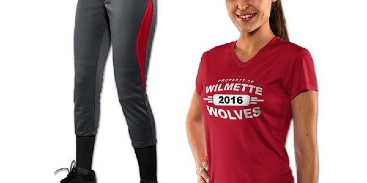 How to Choose the Right Softball Uniforms for Your Travel Team