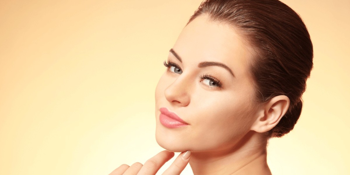 Radiesse Fillers in Dubai for Defined Facial Contours