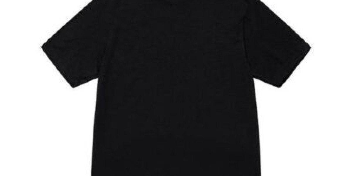 How to Style Stüssy for Everyday Wear?