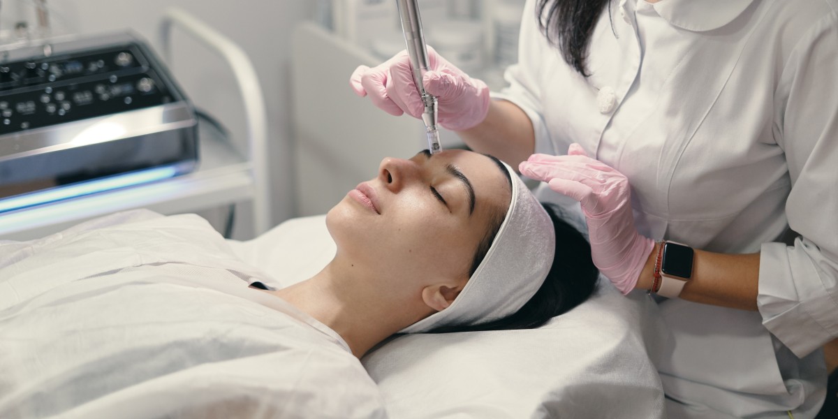 Why Celebrities Prefer the Best Aesthetic Clinic in Dubai