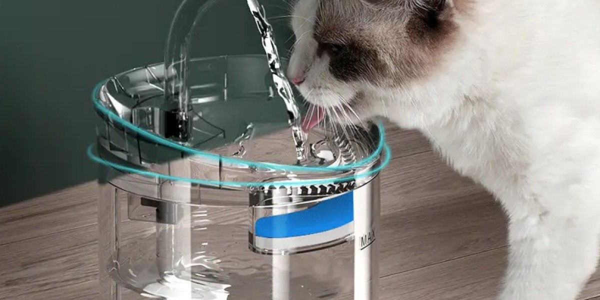 PAWTECH Smart Innovation for Pet Hydration Care