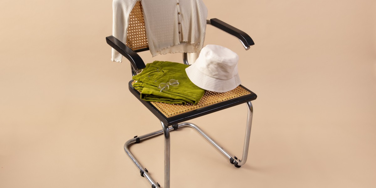 Artistic Interiors with Bertjan Pot Random Chair Design