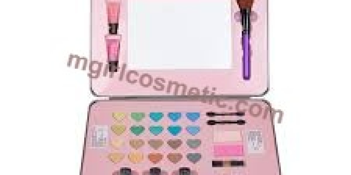 Can JinhuaMgirl's Lip Scrub Makeup at MgirlCosmetic Be Used Daily on Sensitive Lips?