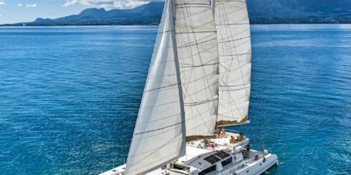 - ⁠catamaran Nouvelle Calédonie