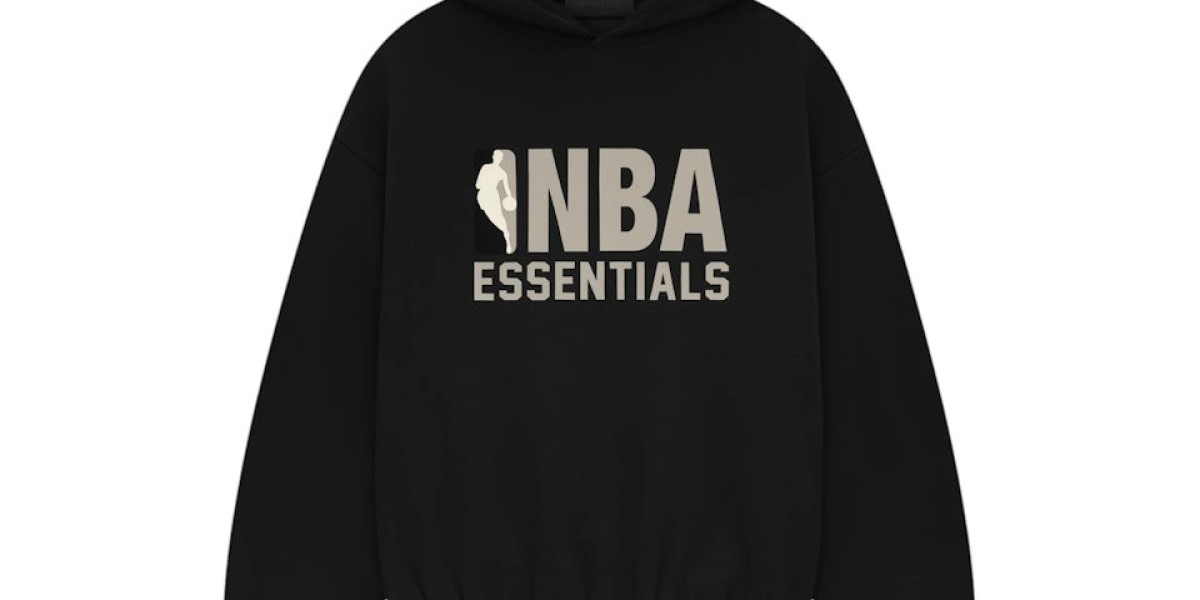 Why Essentials and Sudadera Essentials Lead Streetwear Trends