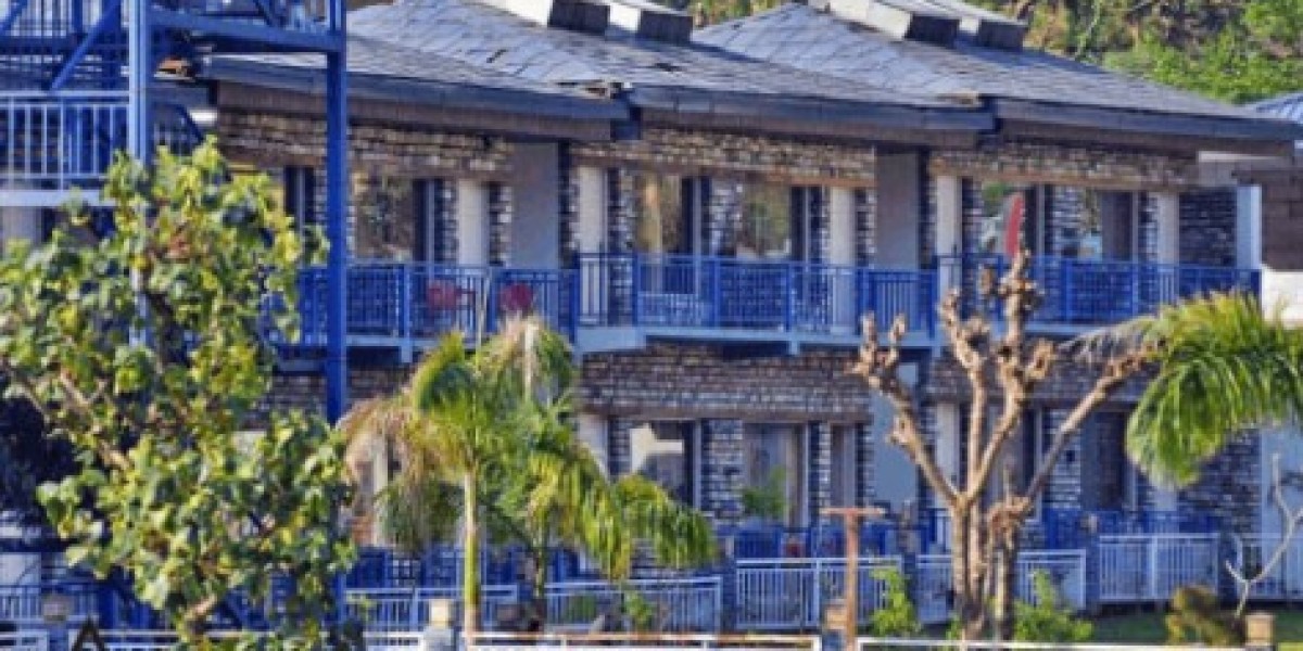 Resort in Rishikesh near river